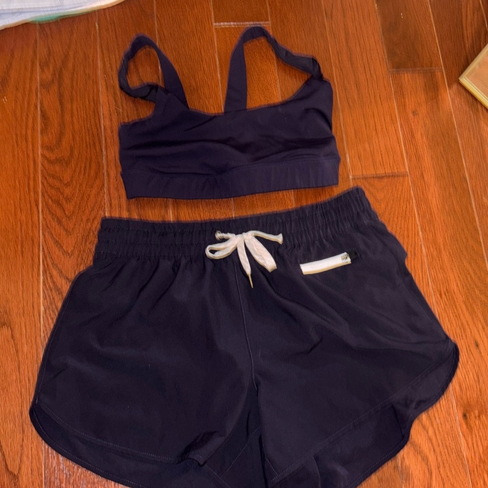 Vuori set